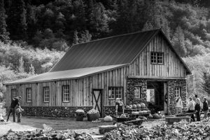 destination wedding venue in oregon